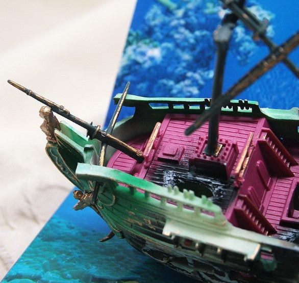 Sunken Pirate Shipwreck Aquarium Decor