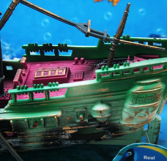 Sunken Pirate Shipwreck Aquarium Decor